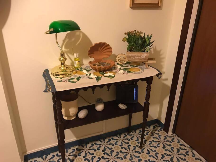 The House Of Peppe&Luisa Apartment Sorrento Luaran gambar
