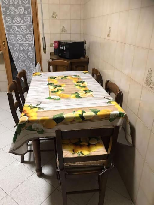 The House Of Peppe&Luisa Apartment Sorrento Luaran gambar